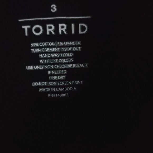 Torrid Black/Blue Metallic Mermaid Scale Leggings Size 3 (3X) Cosplay  Halloween - Picture 8 of 16